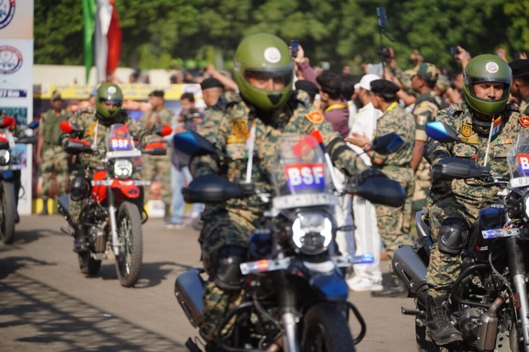 DG BSF Flags Off BSF Marathon 2025