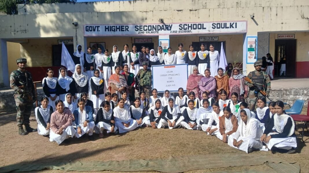 Indian Army Organizes Lecture on Career Opportunities for Women in Solki, Rajouri