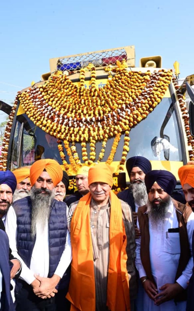 LG attends Nagar Kirtan to commemorate 350th martyrdom anniversary of Guru Tegh Bahadur
