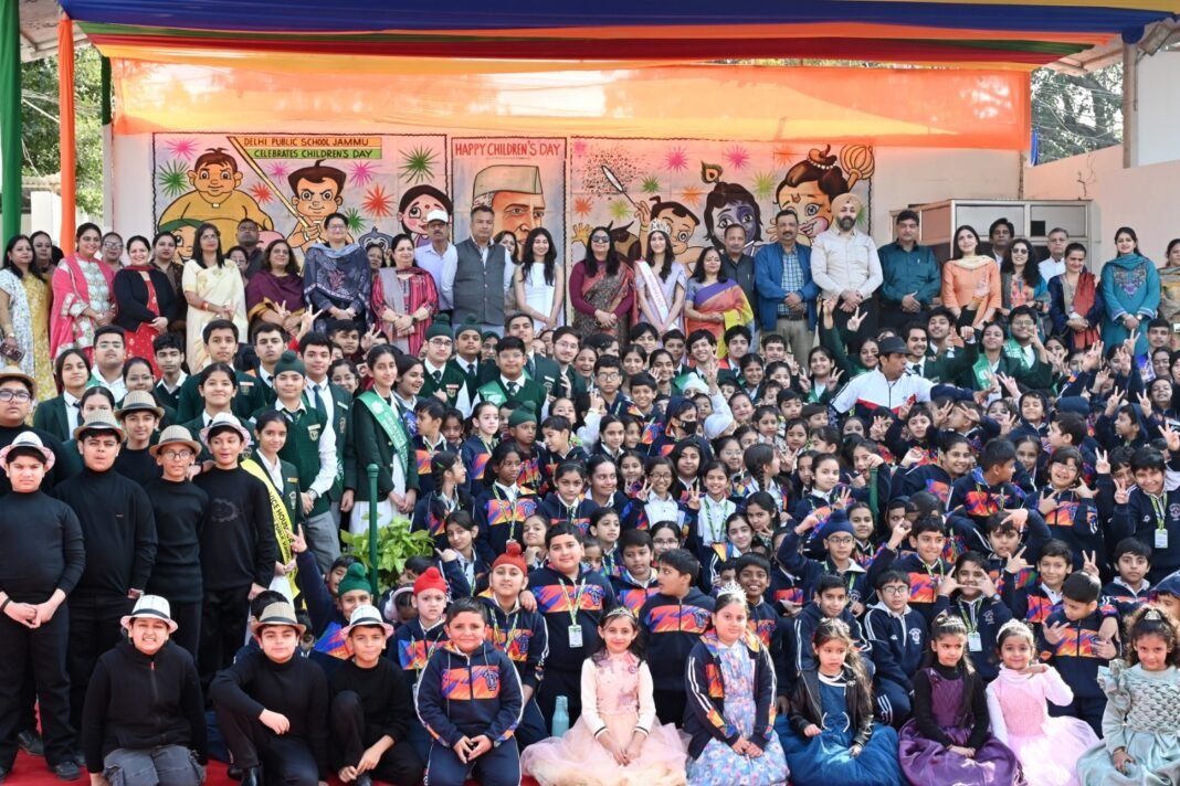 Miss Asia 2025 Kavya Bali Receives Royal Welcome at DPS Jammu
