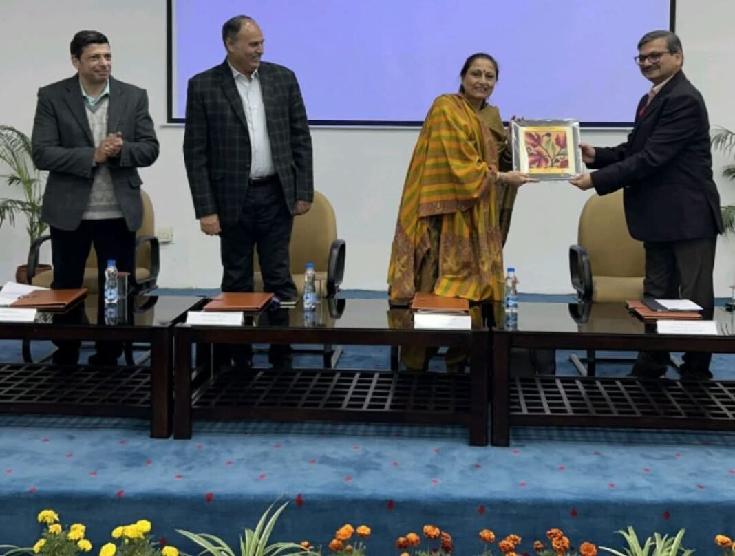 Three – day National Conference on Applied Physical Sciences concludes at JU