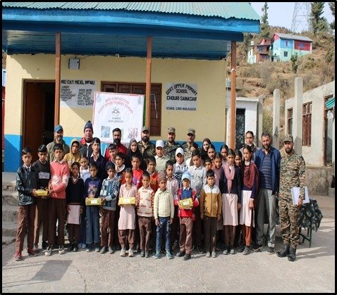 Indian Army Conducts Quiz Competition at Sanasar, Patnitop in Ramban