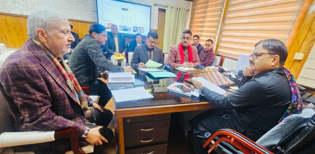 Forest Minister reviews Water Supply Schemes in Jammu North